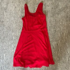 Express Red flowy dress Small - sweetheart neck and swing skirt